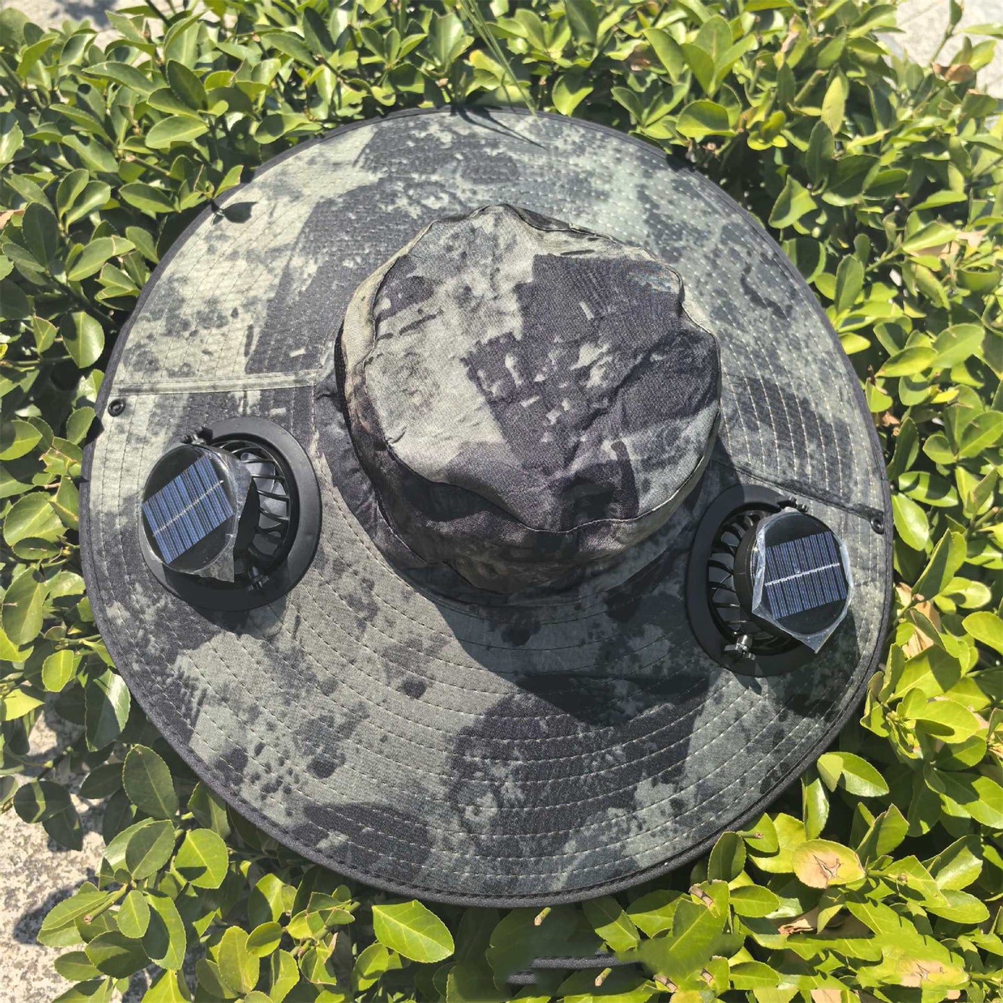 HIOORA™ AeroCool Solar Hat